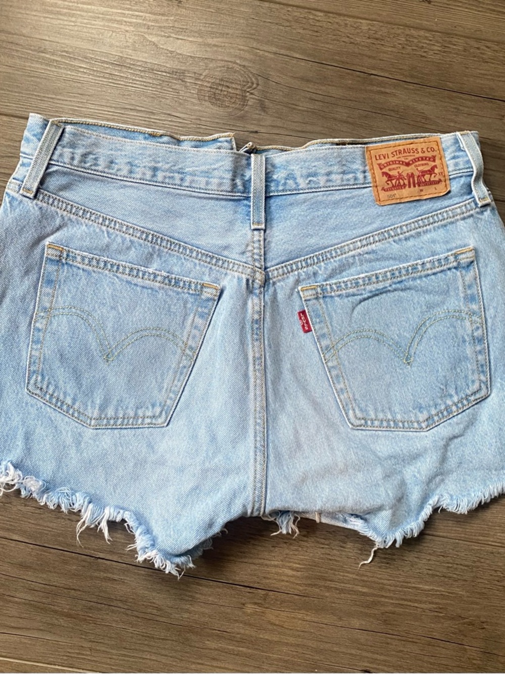 Levi's Light Wash Frayed Hem Denim Shorts - Picture 2 of 2